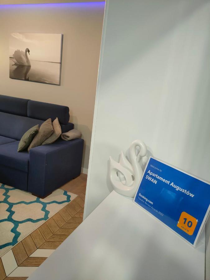 Swan Apartment *